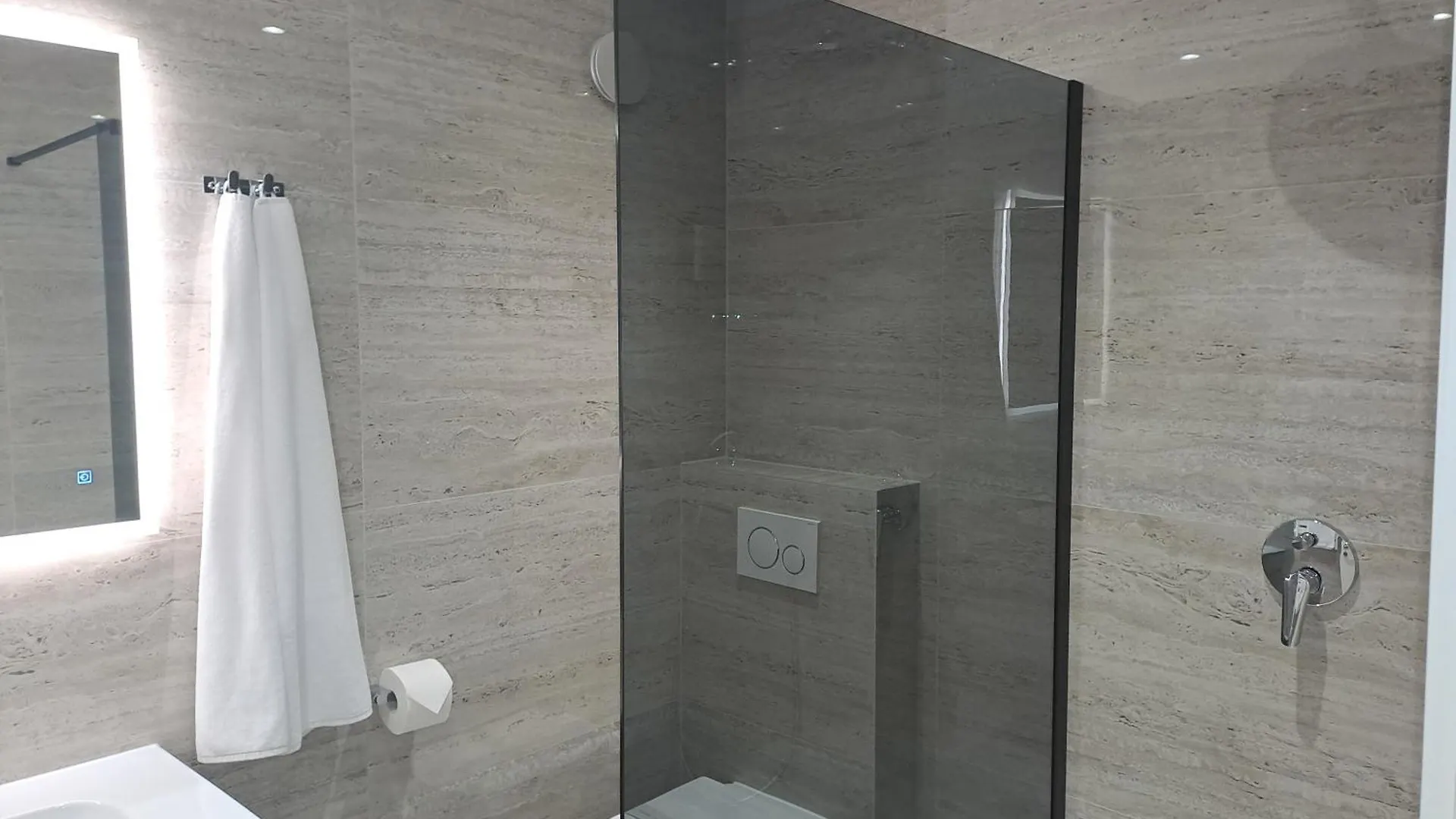 Sea View Apartment 4 You In Split Croatia